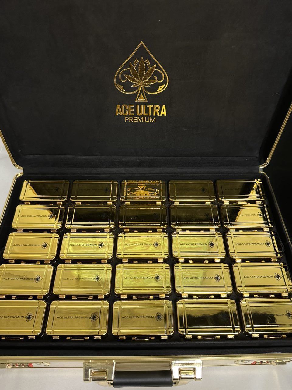 ULTRA ACE PREMIUM - Image 3